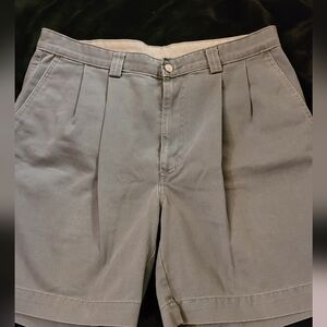 Classic Men's Gray Flat Front Shorts